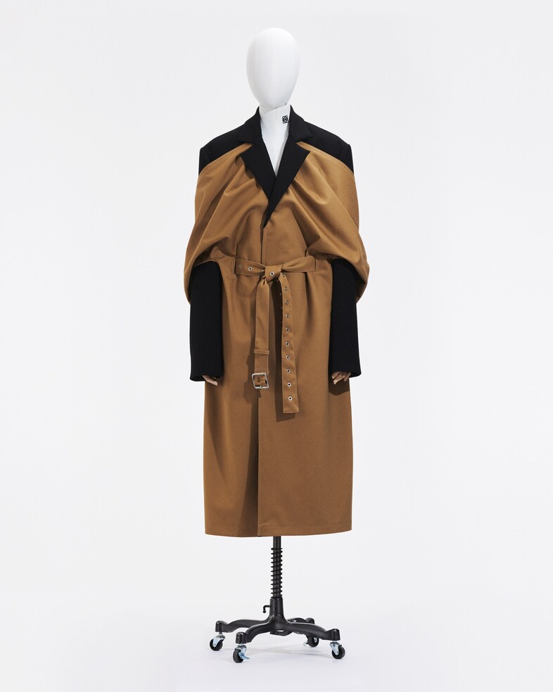 LOEWE SS21 Menswear 2 LOOK A