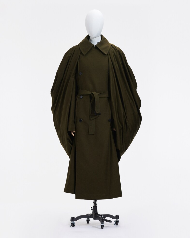 LOEWE SS21 Menswear 28 LOOK A