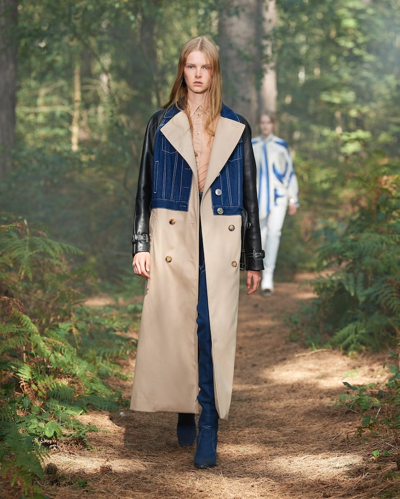 Burberry Spring_Summer 2021 Collection - Look 3