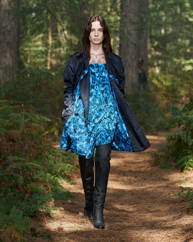 Burberry Spring_Summer 2021 Collection - Look 14