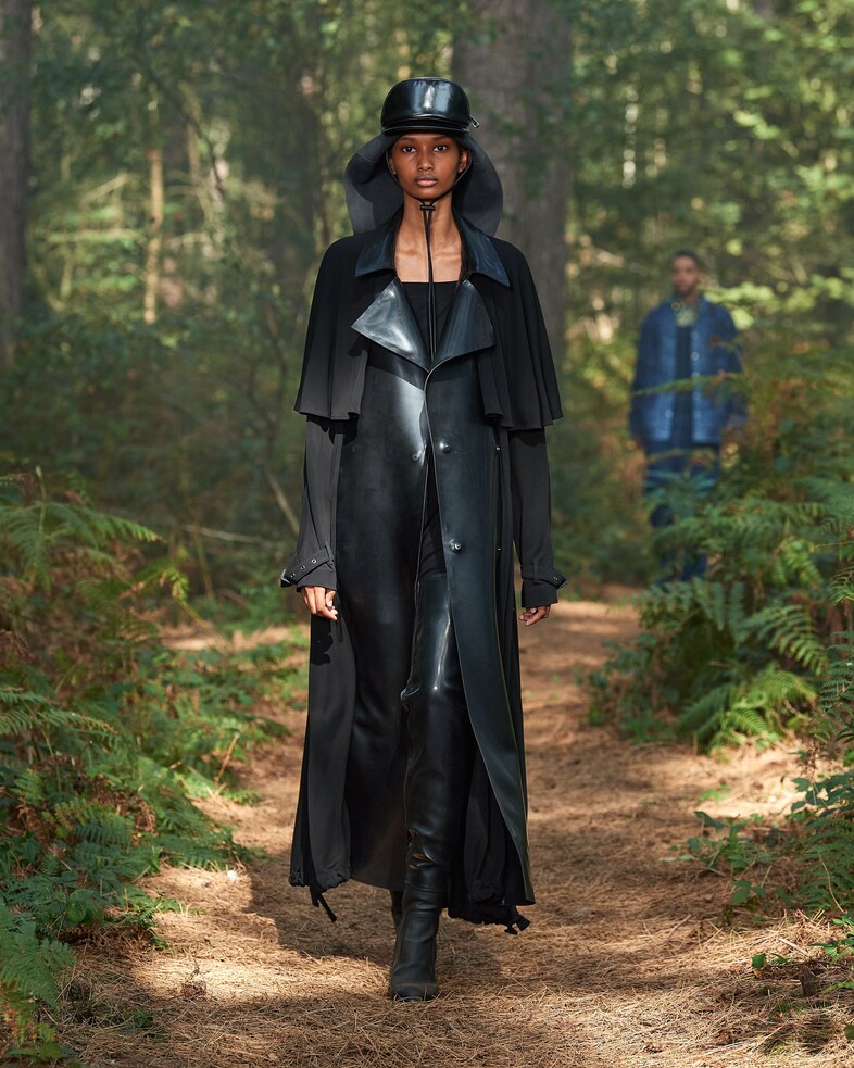 Burberry Spring_Summer 2021 Collection - Look 15