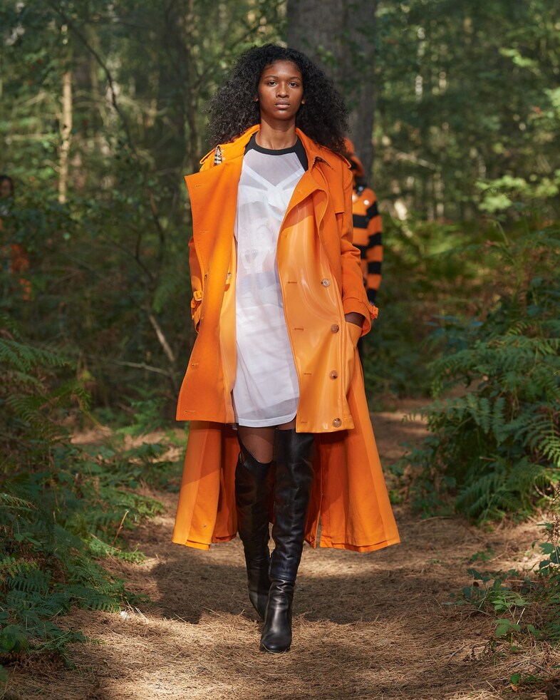 Burberry Spring_Summer 2021 Collection - Look 21
