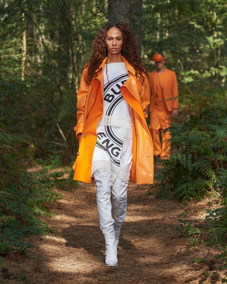 Burberry Spring_Summer 2021 Collection - Look 23