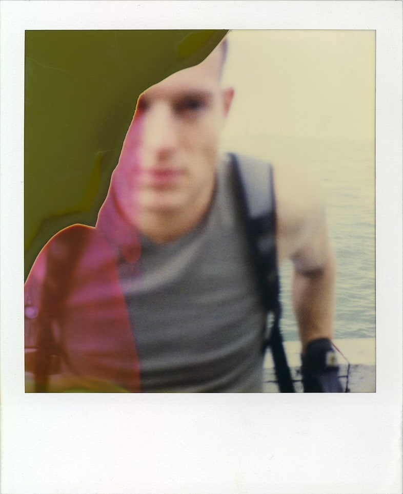 &#169;slava_mogutin_polaroid_selfie_nyc_2001