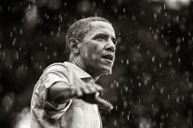 &#169; Brooks Kraft: President Barack Obama campaigns in the rain
