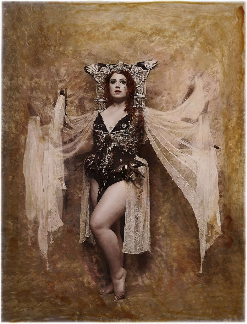 Rebecca Jo Lesley. Ghosts of the Stage