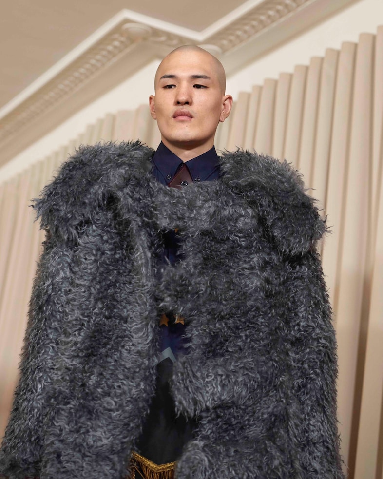 Nozomu at the Burberry Autumn_Winter 2021 Menswear