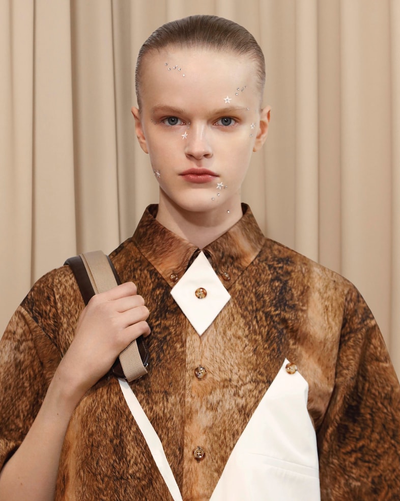 Hannah backstage at the Burberry Autumn_Winter 202