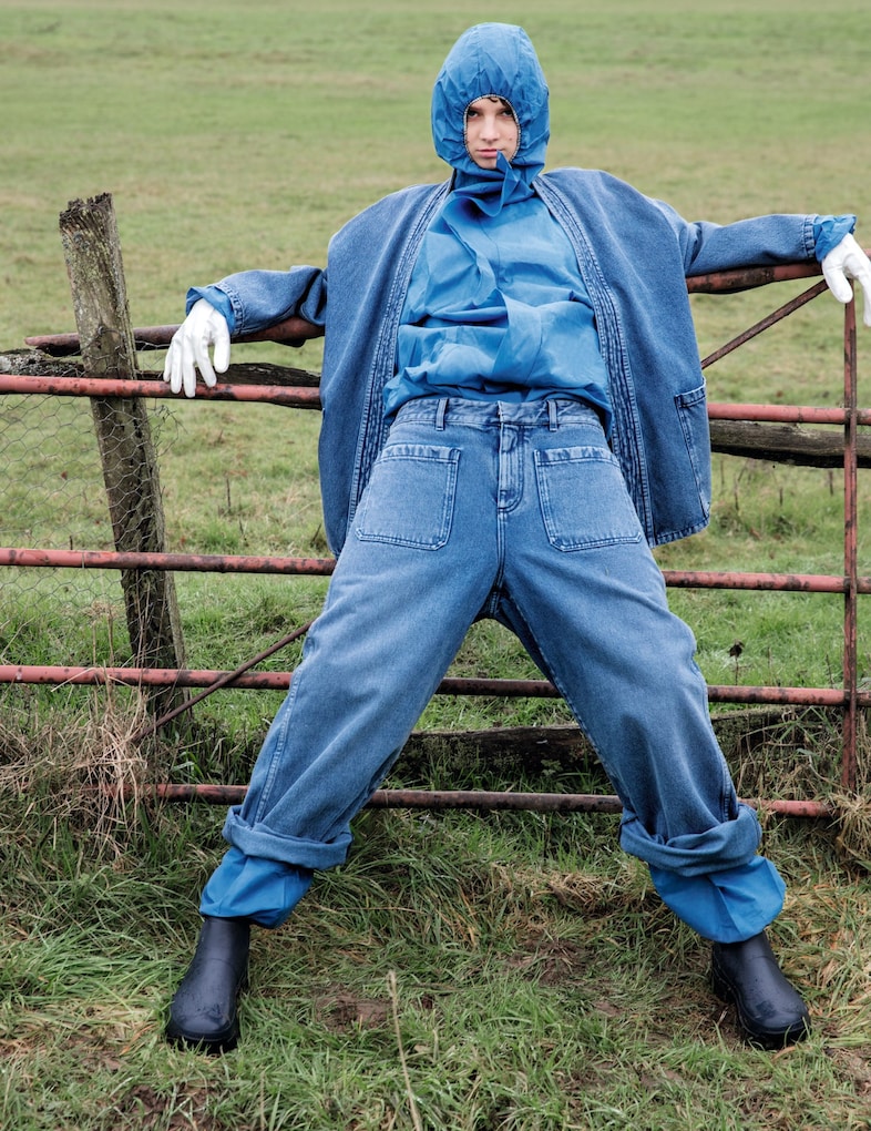 Scarecrow is Waving at  the Moon