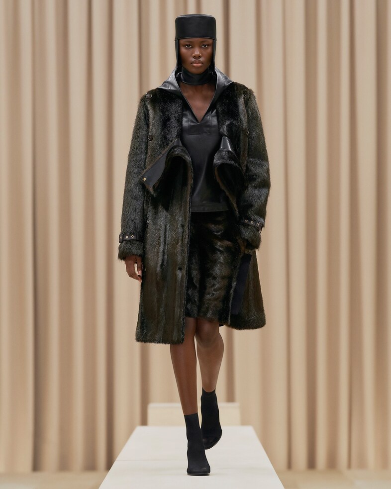 Burberry Autumn/Winter 2021 Womenswear