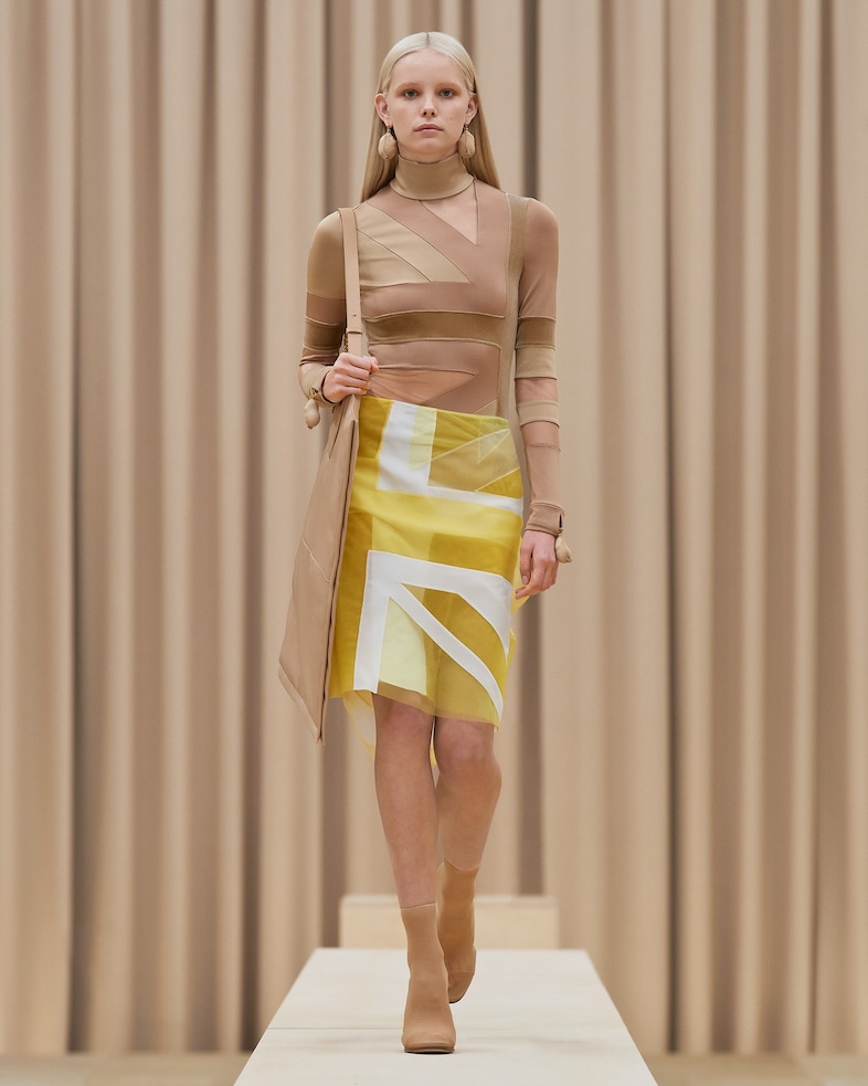 Burberry Autumn/Winter 2021 Womenswear