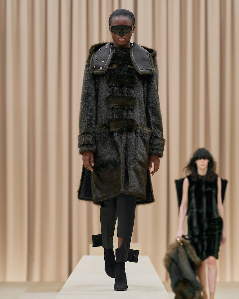 Burberry Autumn/Winter 2021 Womenswear