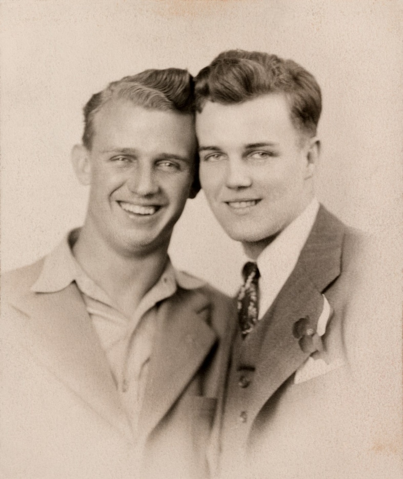 LOVING A Photographic History of Men in Love