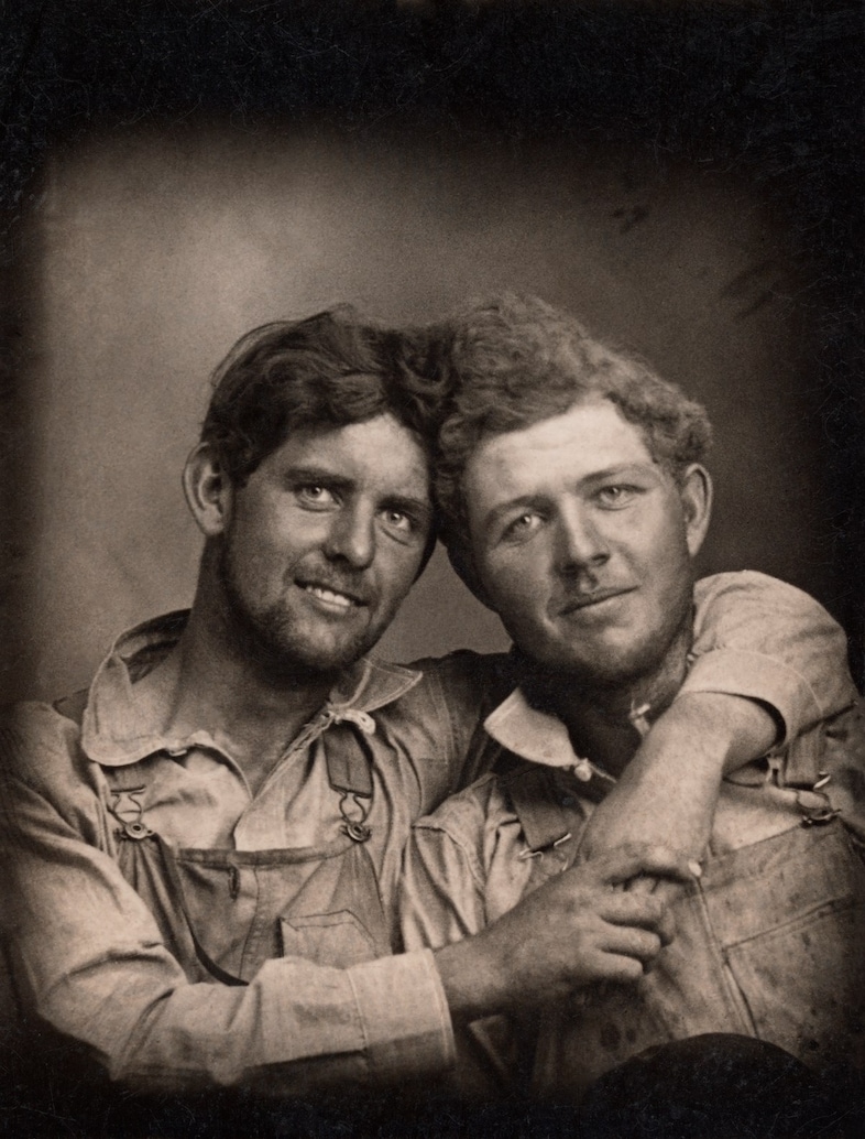 LOVING A Photographic History of Men in Love