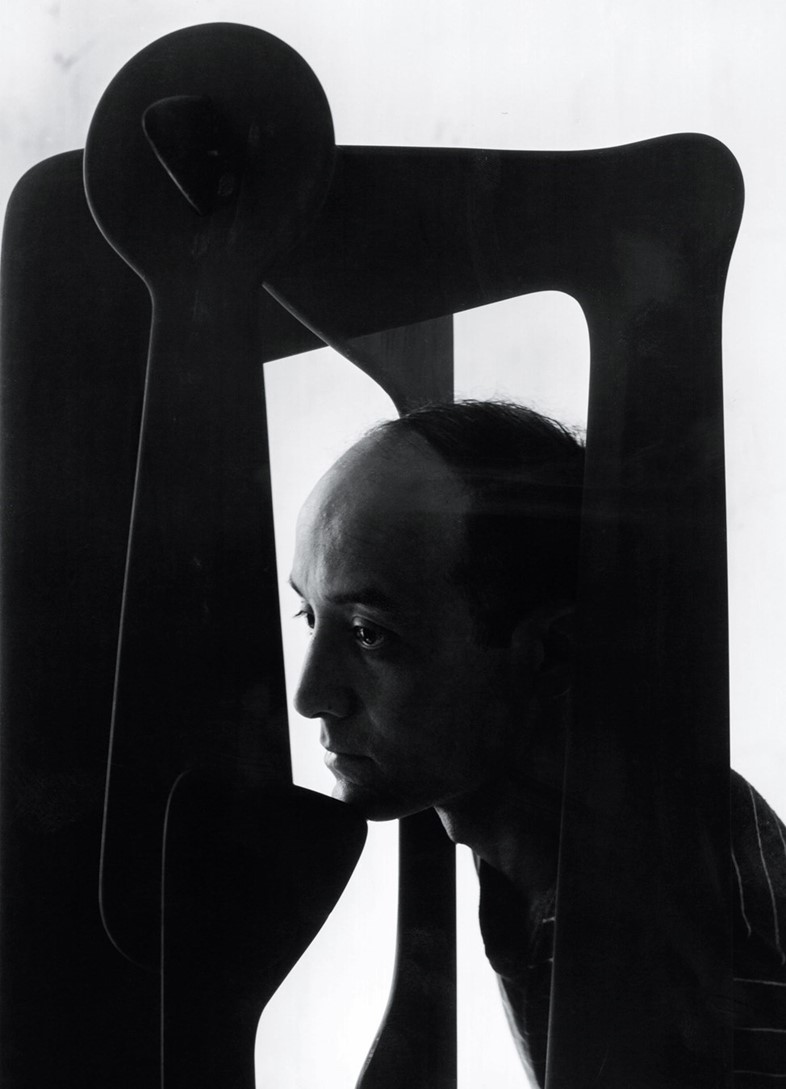 The Life And Work Of The Japanese-american Sculptor Isamu Noguchi 