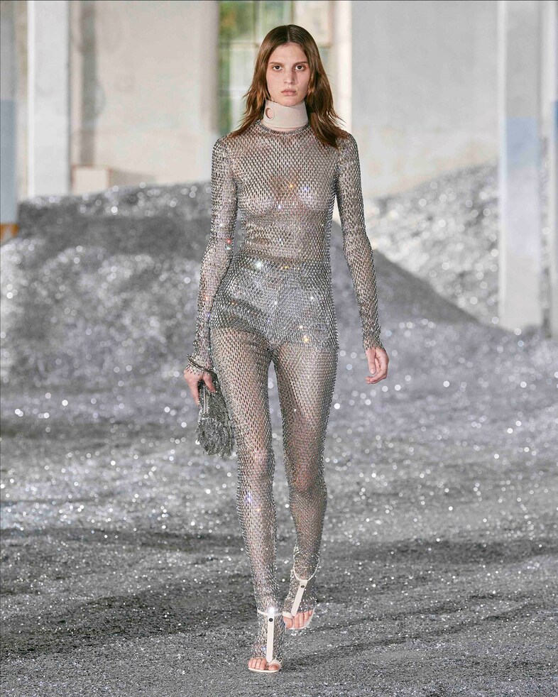 Burberry Spring_Summer 2022 Womenswear Presentatio