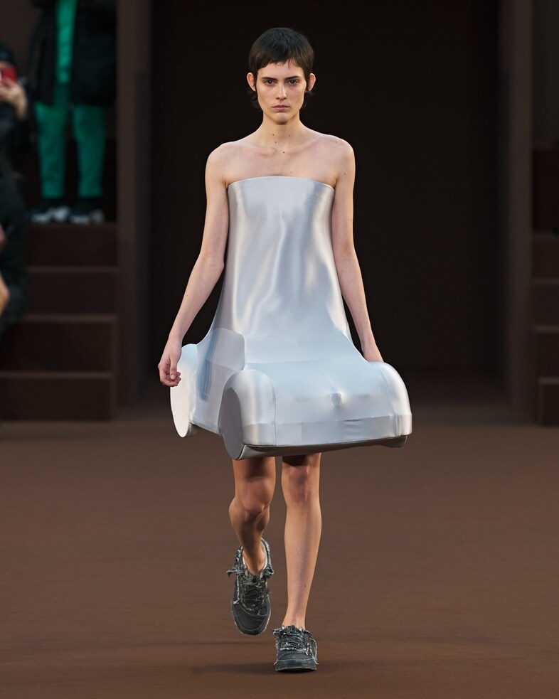 Loewe Autumn/Winter 2022