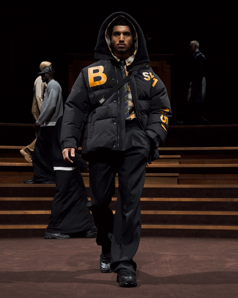 Burberry Autumn_Winter 2022 Menswear Collection - 