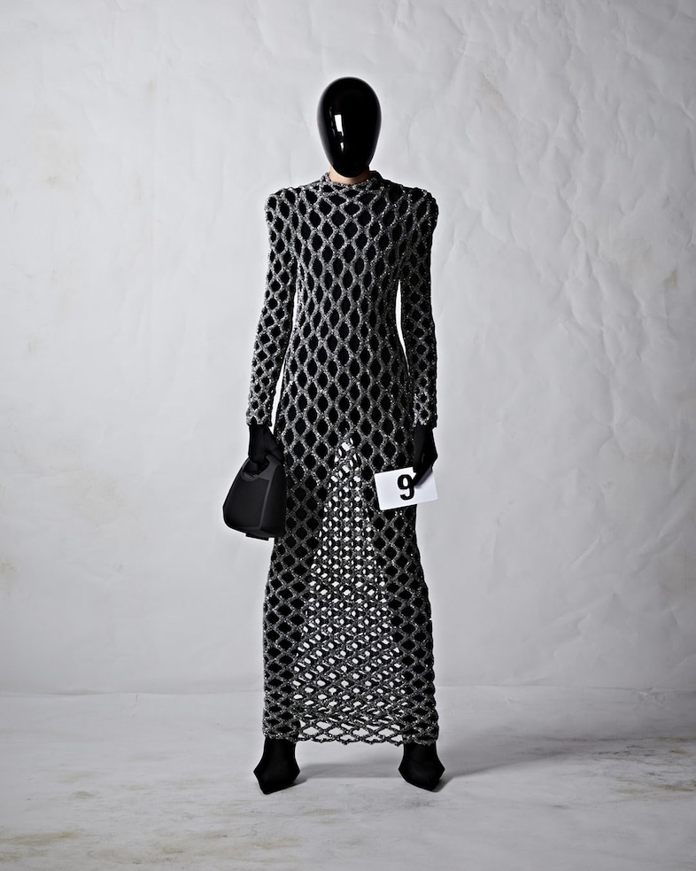 BALENCIAGA 51 COUTURE LOOK 9_KEROLYN SOARES
