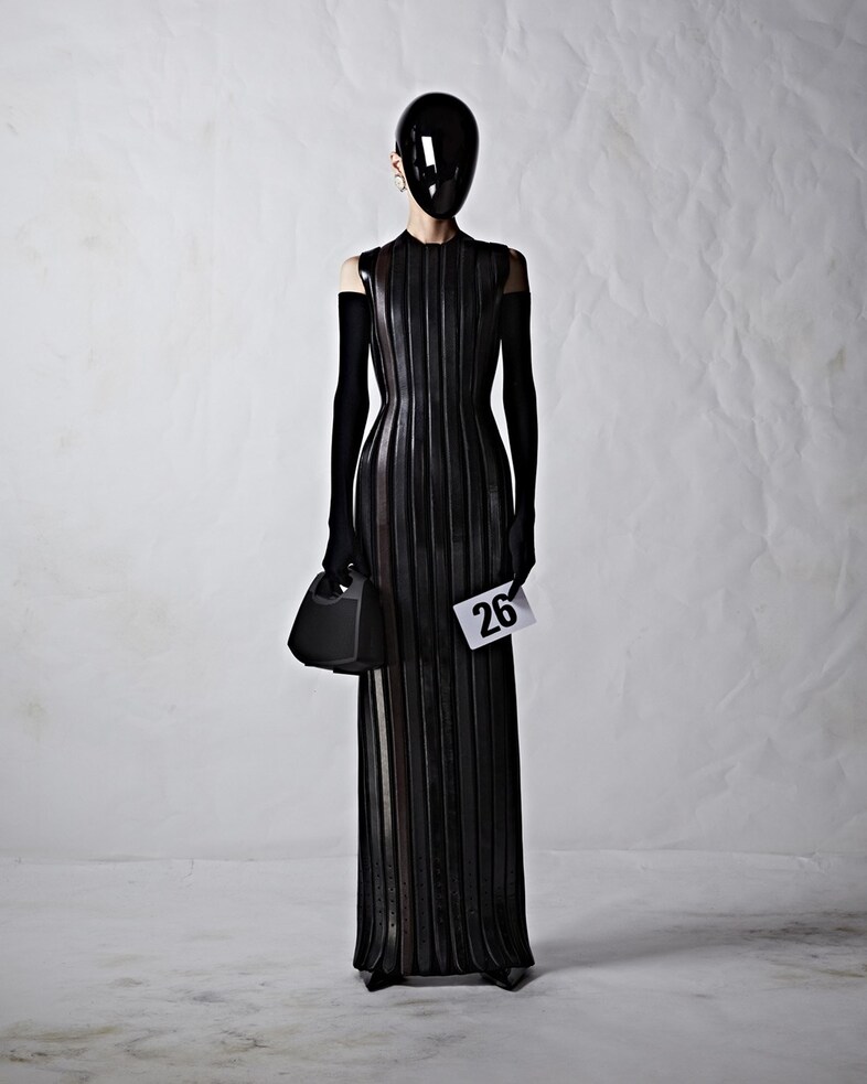 BALENCIAGA 51 COUTURE LOOK 26_SUJ LEE