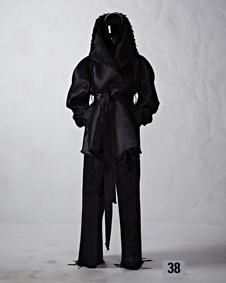 BALENCIAGA 51 COUTURE LOOK 38_YURI ESCUDIE
