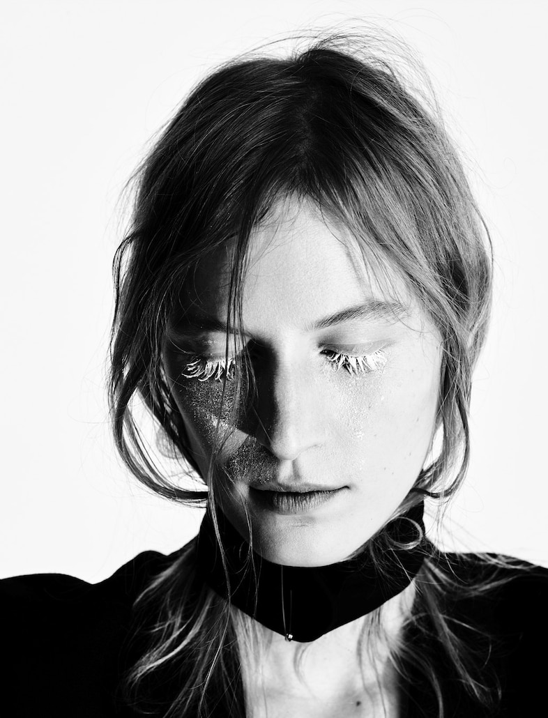 Raf Simons Julia Nobis AnOther Magazine SS23 cover