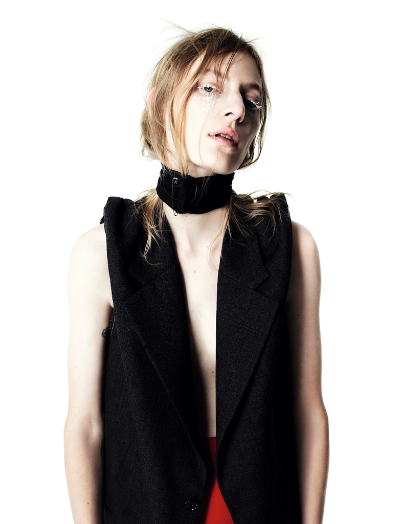 Raf Simons Julia Nobis AnOther Magazine SS23 cover