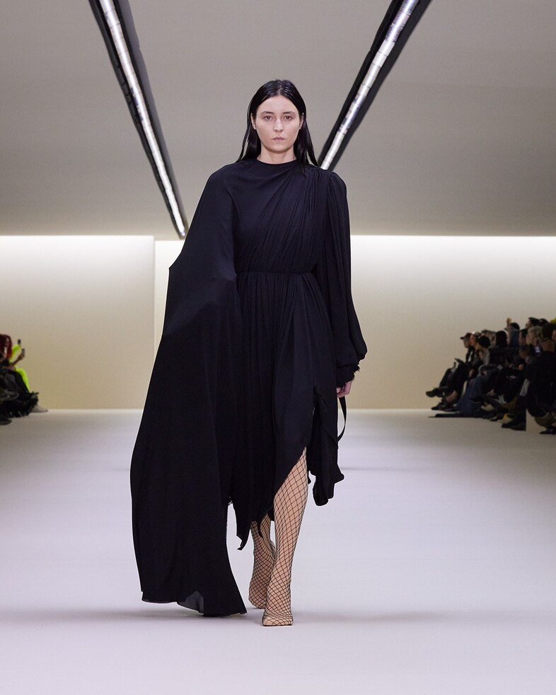 BALENCIAGA WINTER 23 LOOK 17_ALEXANDRA