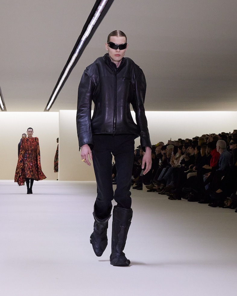 BALENCIAGA WINTER 23 LOOK 30_OLOF