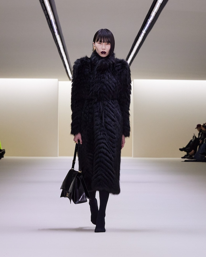 BALENCIAGA WINTER 23 LOOK 41_SUJ