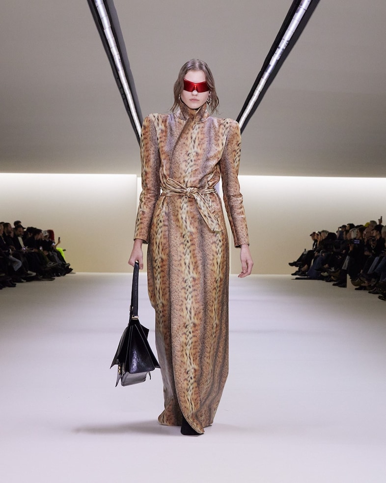 BALENCIAGA WINTER 23 LOOK 45_NADINE