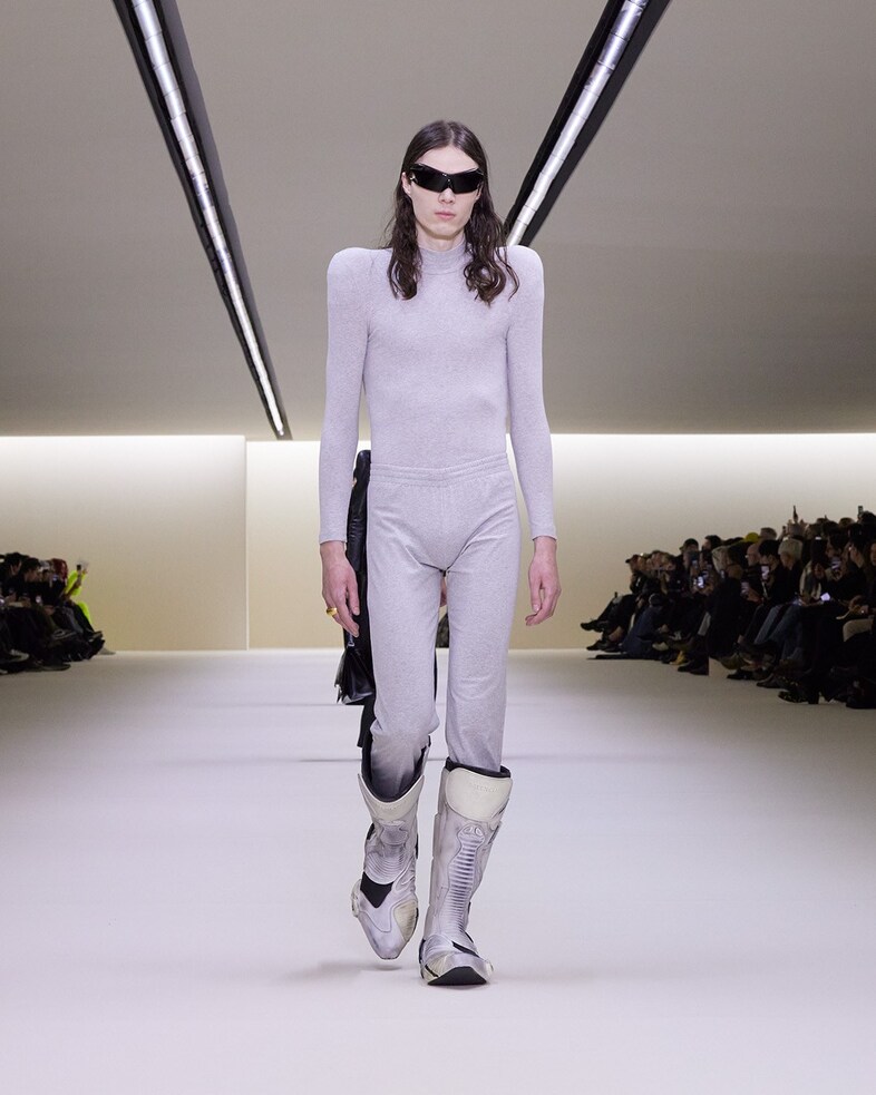 BALENCIAGA WINTER 23 LOOK 46_EWAN