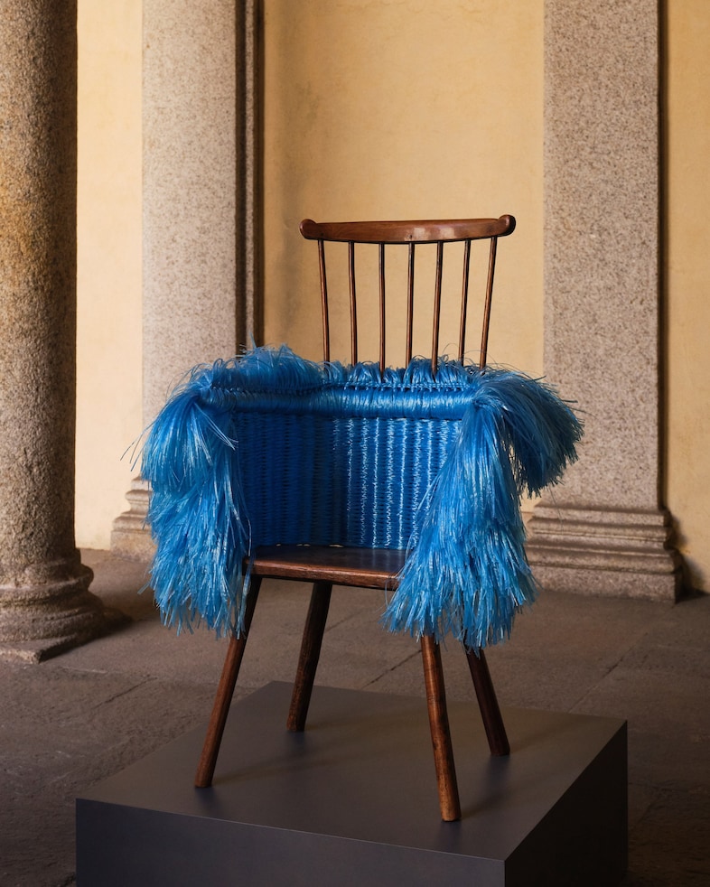 LOEWE_2023_SALONE_EXIBITION_RGB_CROPPED_4X5_3