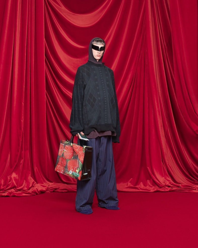 BALENCIAGA SUMMER 24 LOOK 40_ARTHUR CHRUZCZ