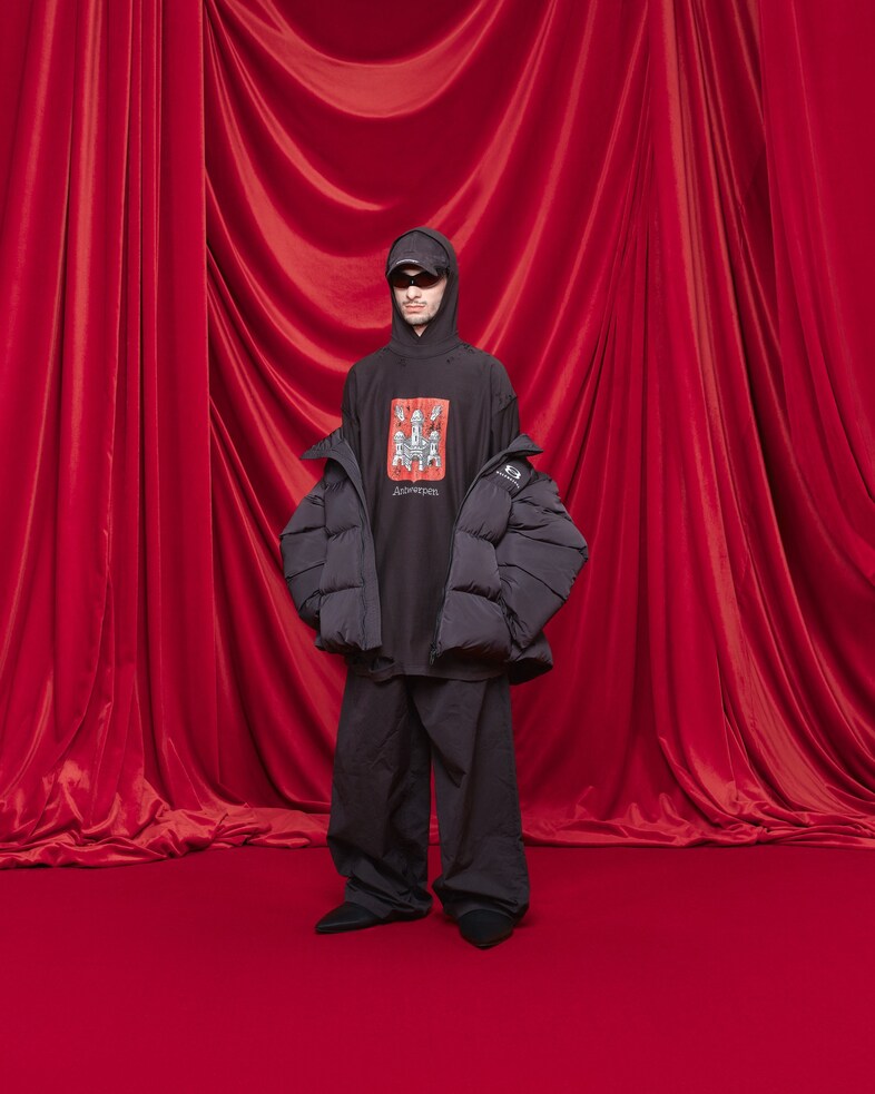 BALENCIAGA SUMMER 24 LOOK 74_GIORGI DEMETRASHVILI