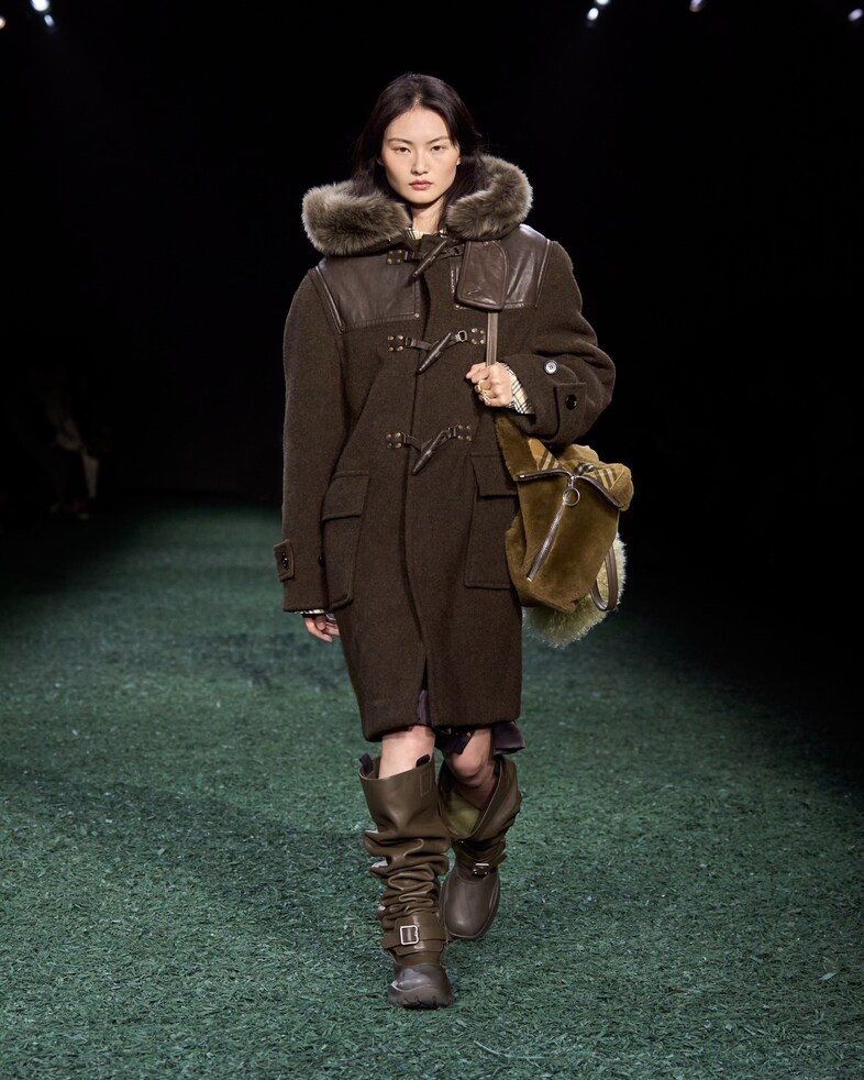 Burberry Winter 2024 Show - Look 4