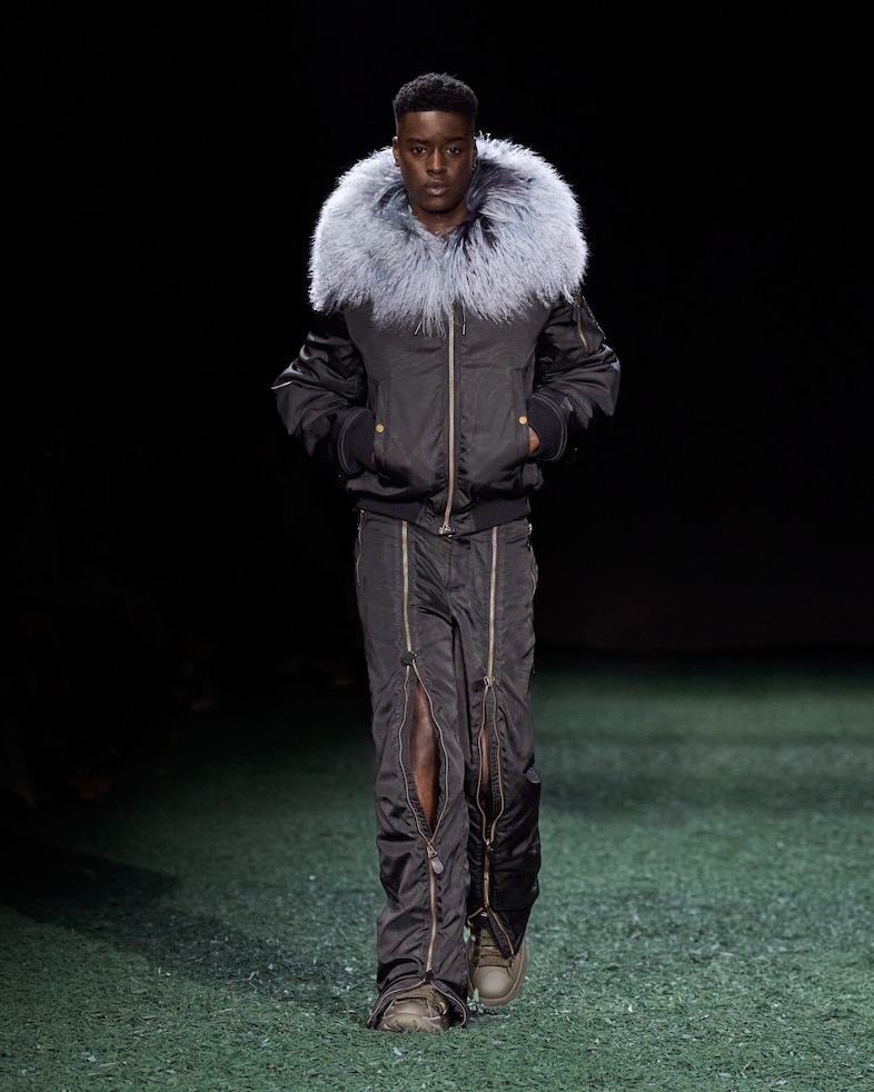 Burberry Winter 2024 Show - Look 44