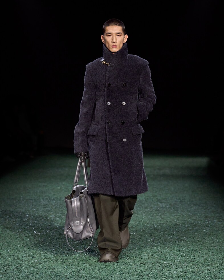 Burberry Winter 2024 Show - Look 45