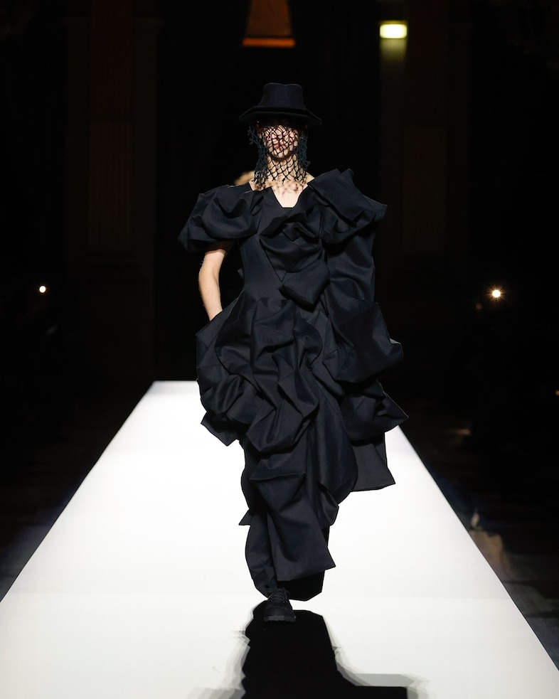 Yohji Yamamoto Autumn/Winter 2024 Womenswear
