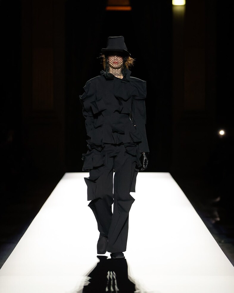Yohji Yamamoto Autumn/Winter 2024 Womenswear