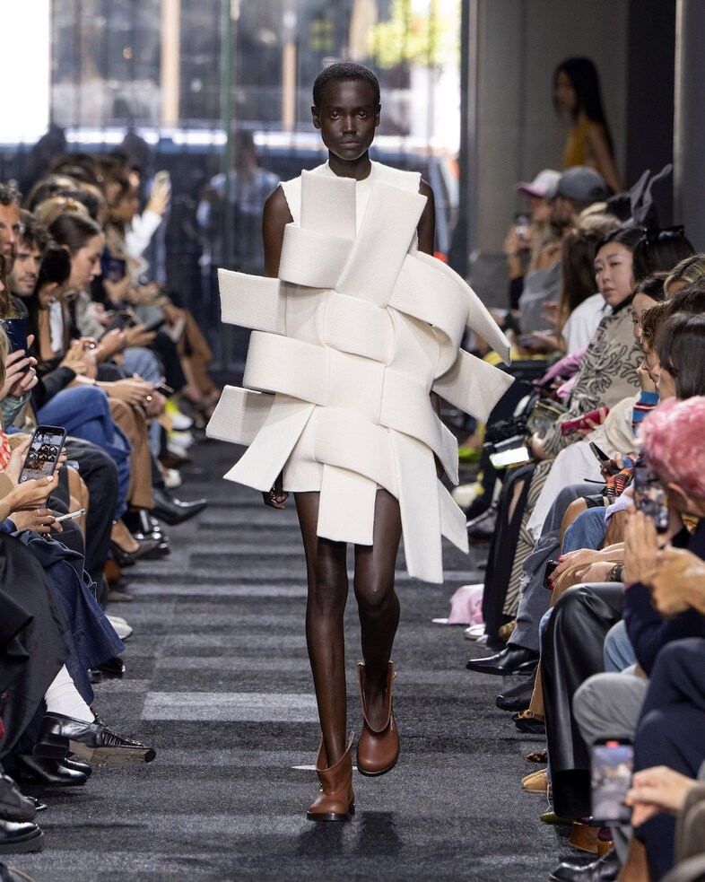 JW Anderson Spring/Summer 2025 Womenswear