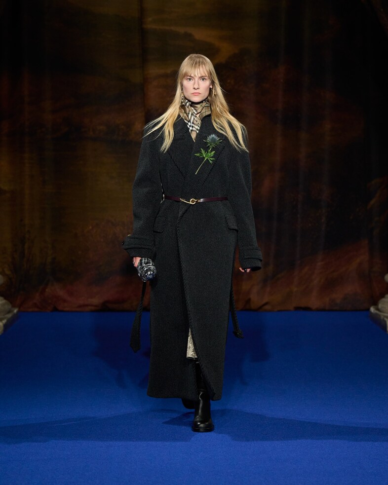 Burberry Winter 2025 Show - Look 8