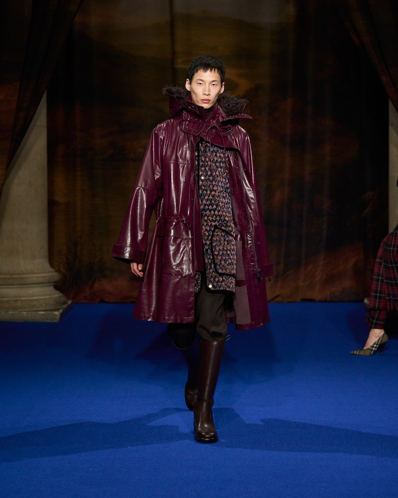 Burberry Winter 2025 Show - Look 15