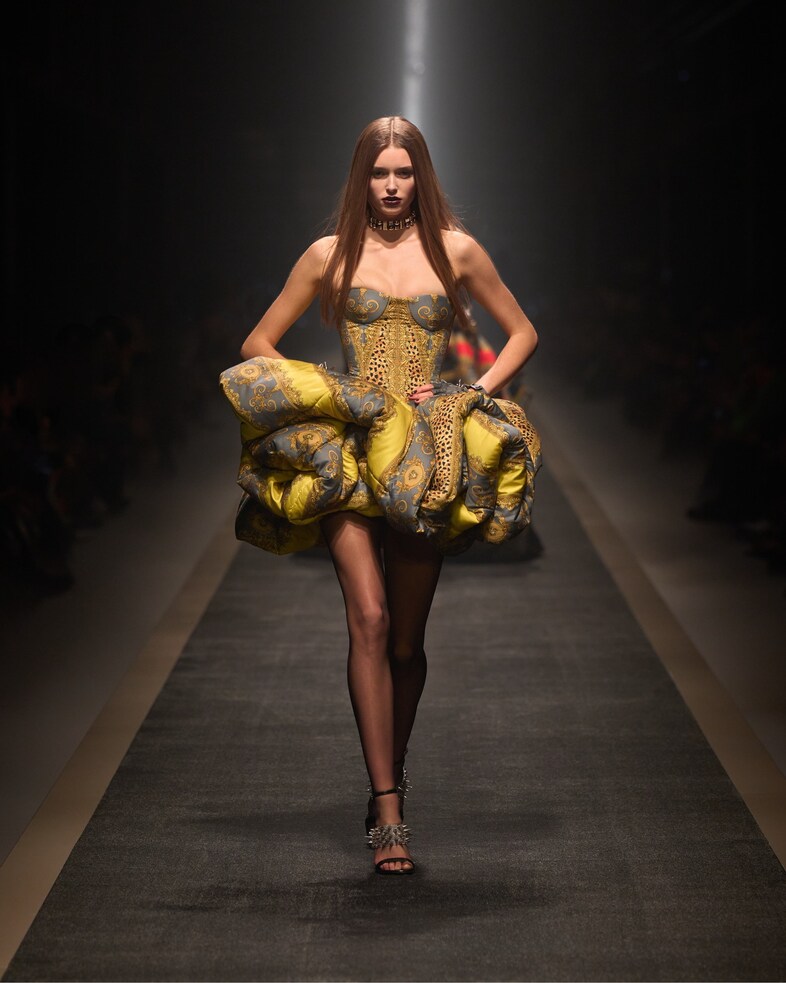 VERSACE FALL-WINTER 2025 - Look (2)