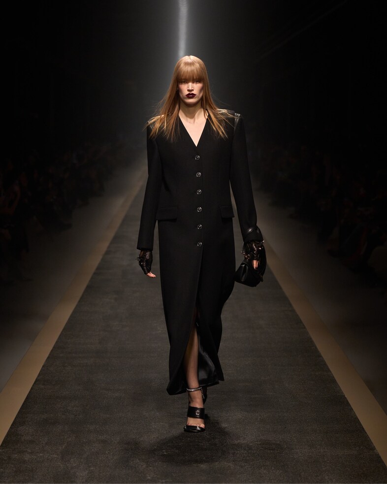 VERSACE FALL-WINTER 2025 - Look (4)