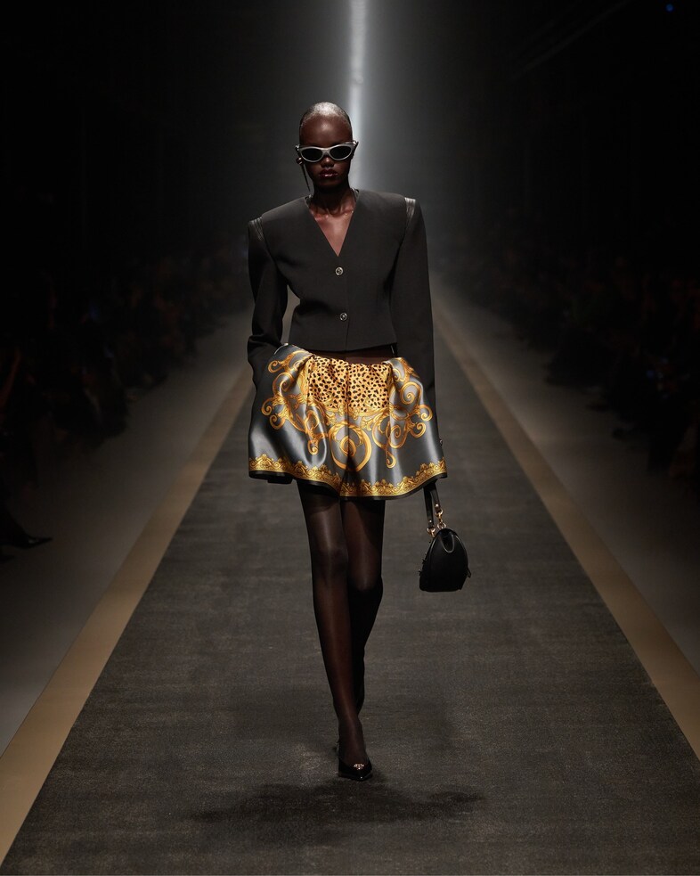 VERSACE FALL-WINTER 2025 - Look (15)