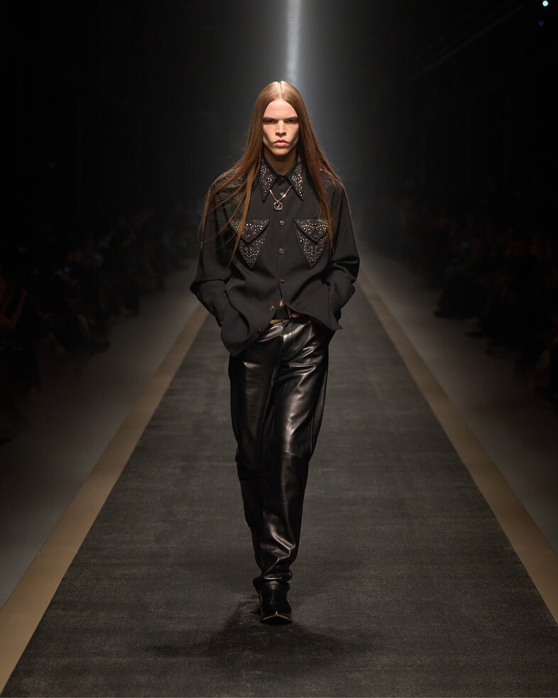 VERSACE FALL-WINTER 2025 - Look (23)