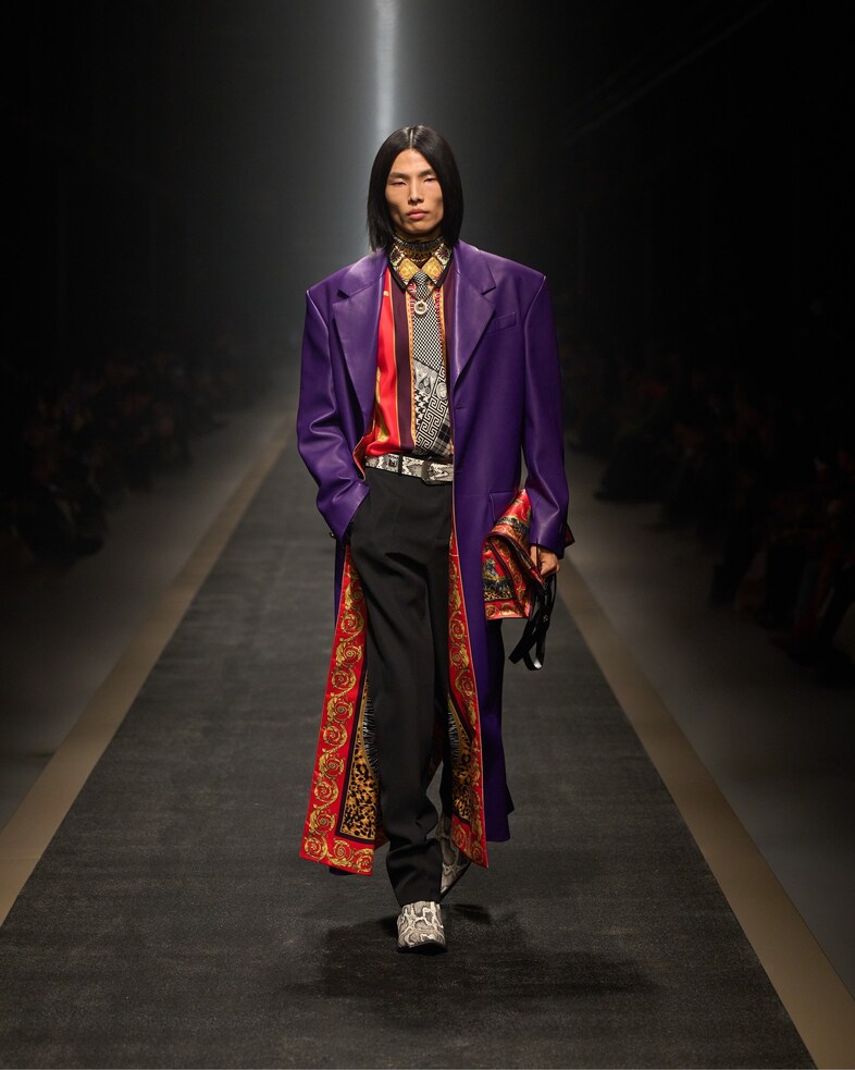 VERSACE FALL-WINTER 2025 - Look (29)