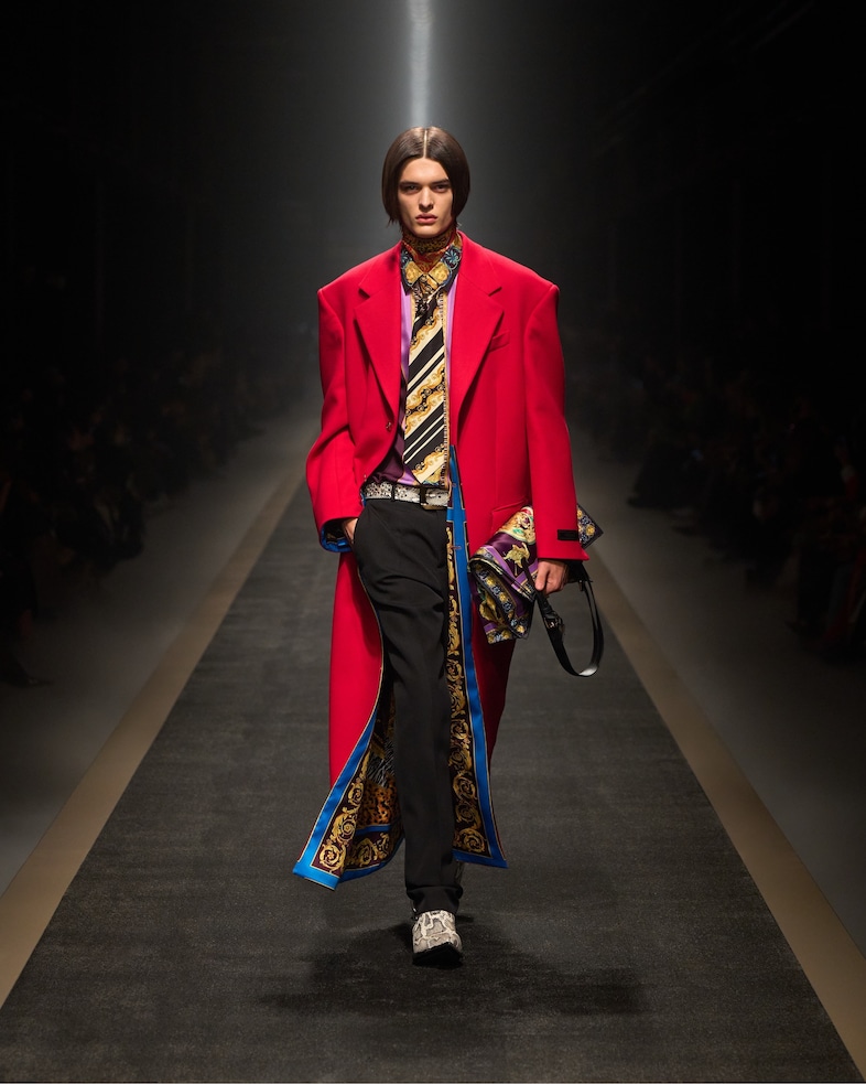 VERSACE FALL-WINTER 2025 - Look (31)