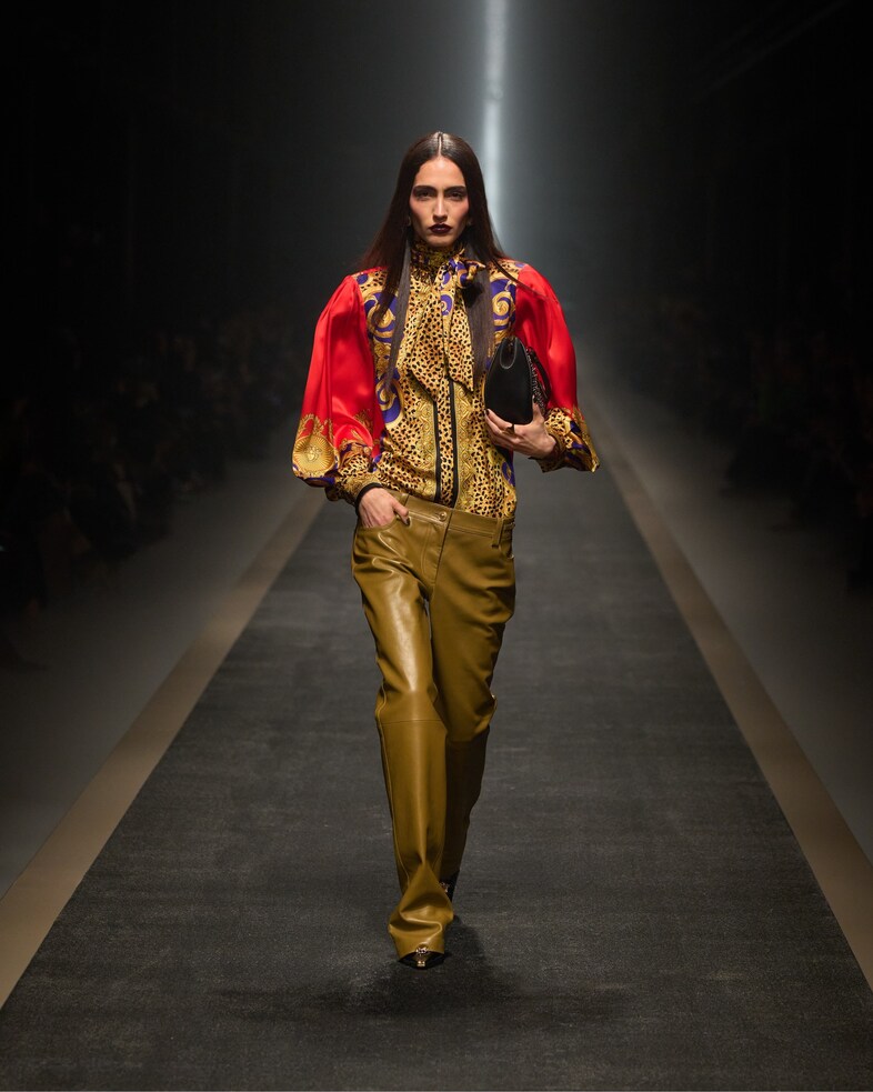 VERSACE FALL-WINTER 2025 - Look (40)
